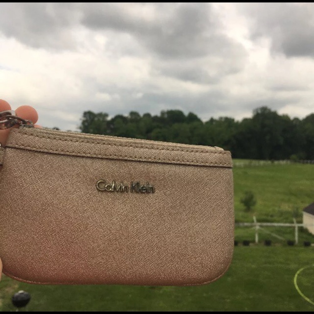 Calvin Klein purse 👛